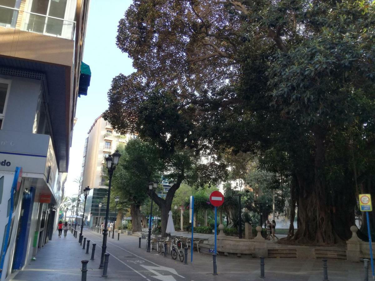 Calle Manero Molla, 16, 6-3 Alicante Buitenkant foto